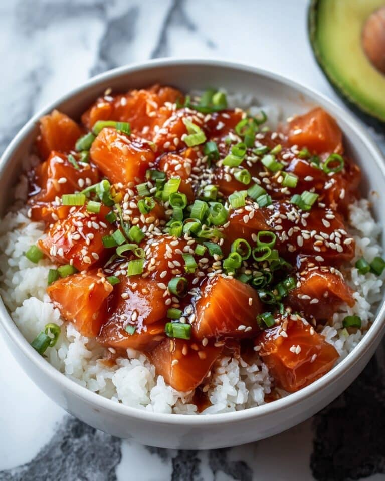 Crispy Salmon and Rice Bowl Recipe